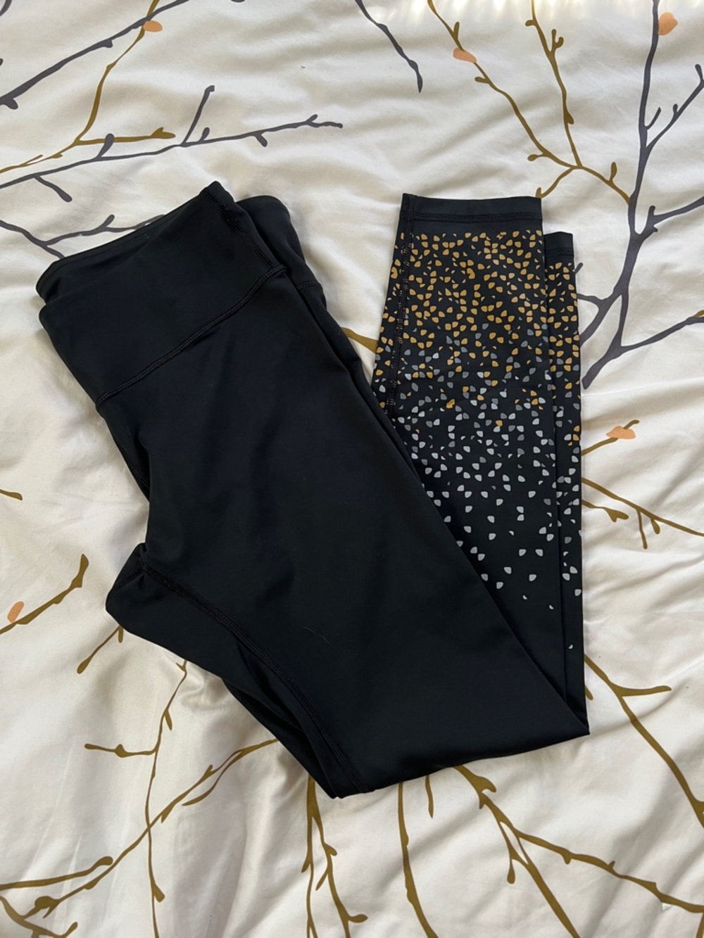 Gapfit blackout technology leggings